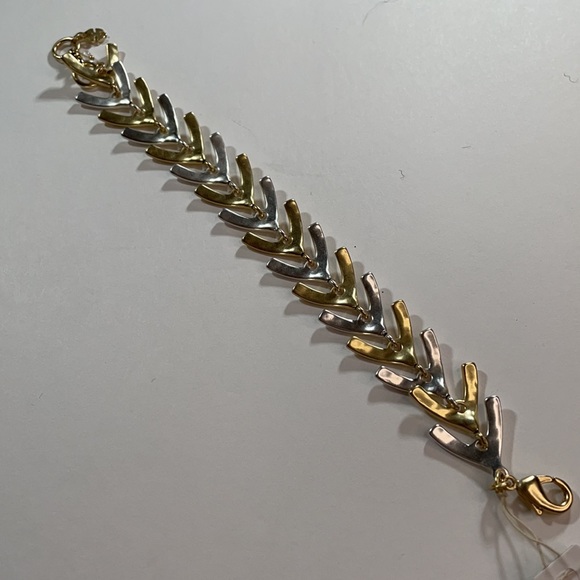 Lucky Brand Bracelet - Picture 2 of 2